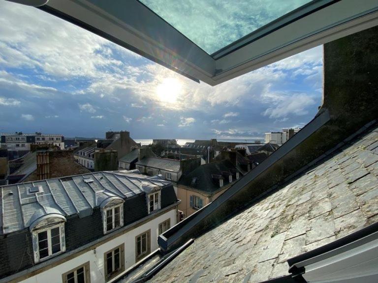 SLEEPINCONCARNEAU - Centre Piétonnier - 200 m de la mer Esterno foto